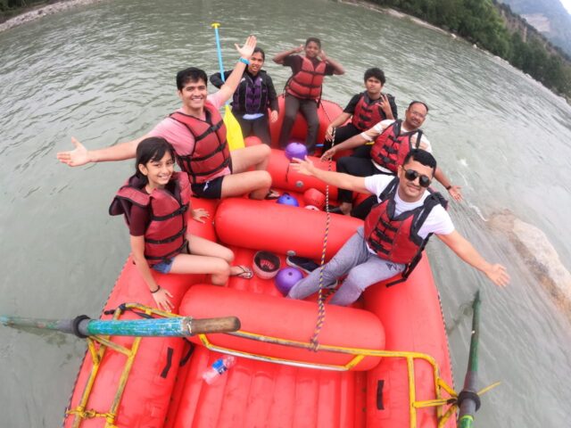 River Rafting in Kullu Manali